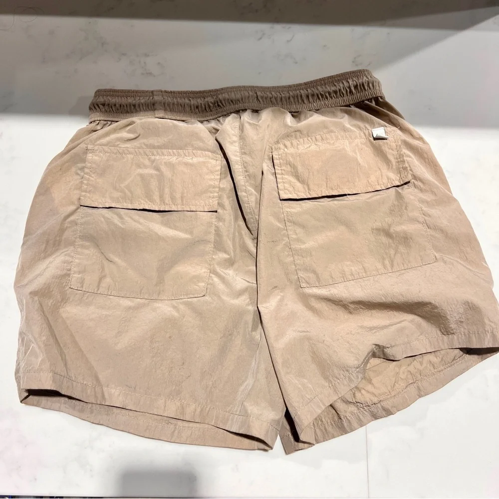 Stylish Tan Cargo Shorts - Picture 2 of 3